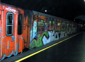 Aggredito sulla banchina della metro a Roma