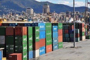 Record di container al Porto di Genova