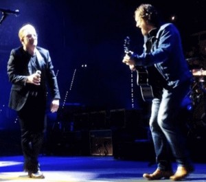 Bono duetta con Zucchero a Torino