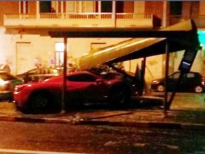 Caceres distrugge Ferrari F142 in incidente
