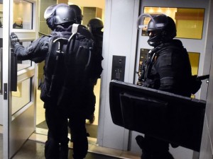 Polizia-francese-antiterrorismo