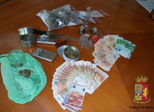 Arresti per droga a Chiavari
