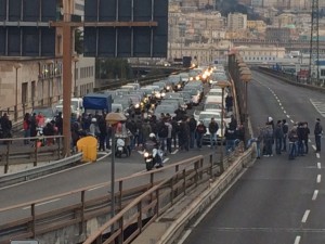 Sopraelevata bloccata a Genova