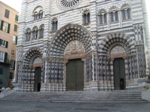 Genova, falsi allarmi bomba in Cattedrale e alla Nunziata