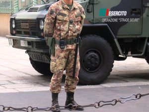 Calabria, migrante aggredisce militare e viene ucciso 