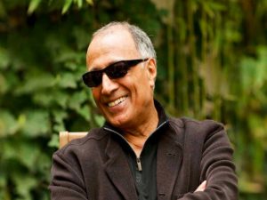 Nella foto, il regista Abbas Kiarostami 