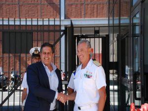 Nella foto, il presidente Toti e l'ammiraglio Pettorino 