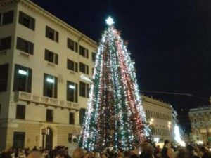 Albero di Natale in piazza De Ferrari