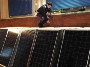 Sequestro di 144 pannelli solari da parte della Stradale